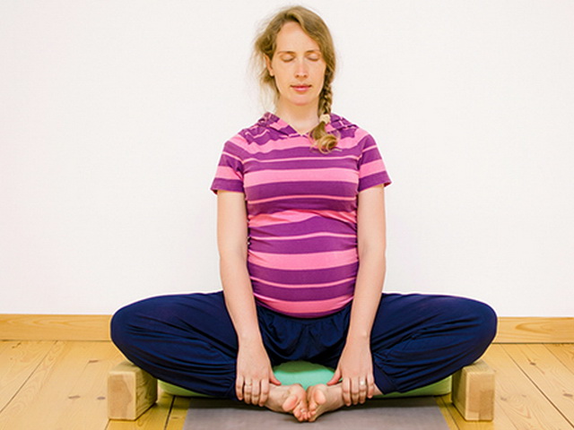 упражнения для беременных чтоб не болела спина