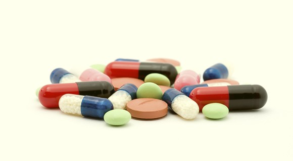 Болит спина у мужчины причины и лечение