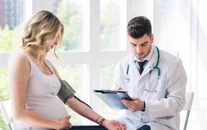 Болит голова и низкое давление при беременности